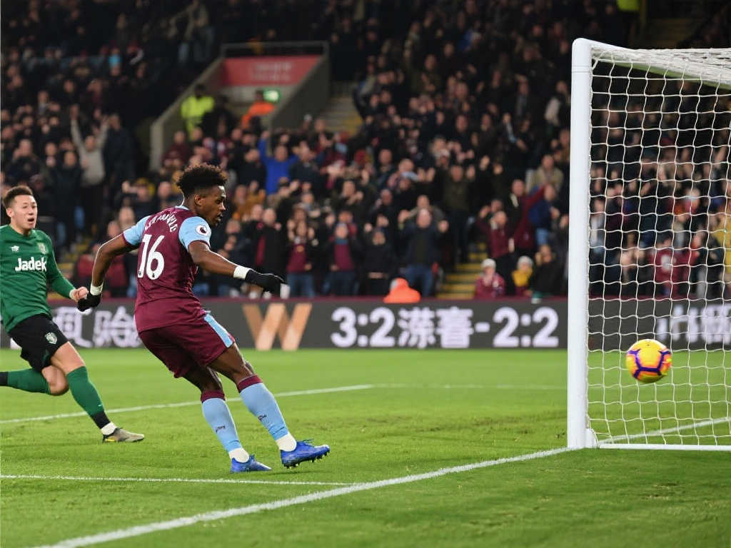 【中超】惊天逆转！徐宏杰抽射建功，玉昆3-2力克泰山